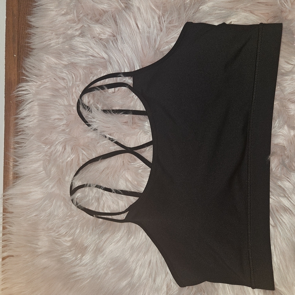 GAIAM Black Geometric Strap Sports Bra